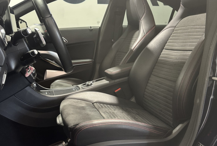 Mercedes CLA 2.2 220 d 7-G DCT Fascination AMG Toit ouvrant pano - Sièges élec à mémoire 
