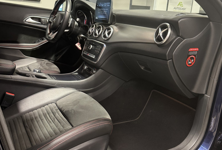 Mercedes CLA 2.2 220 d Fascination AMG 