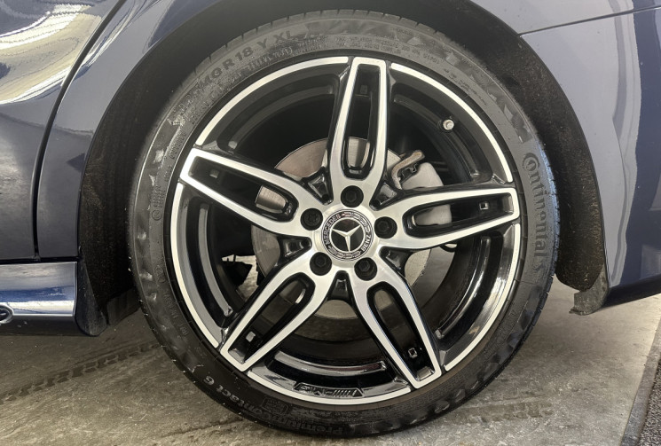 Mercedes CLA 2.2 220 d 7-G DCT Fascination AMG Toit ouvrant pano - Sièges élec à mémoire 