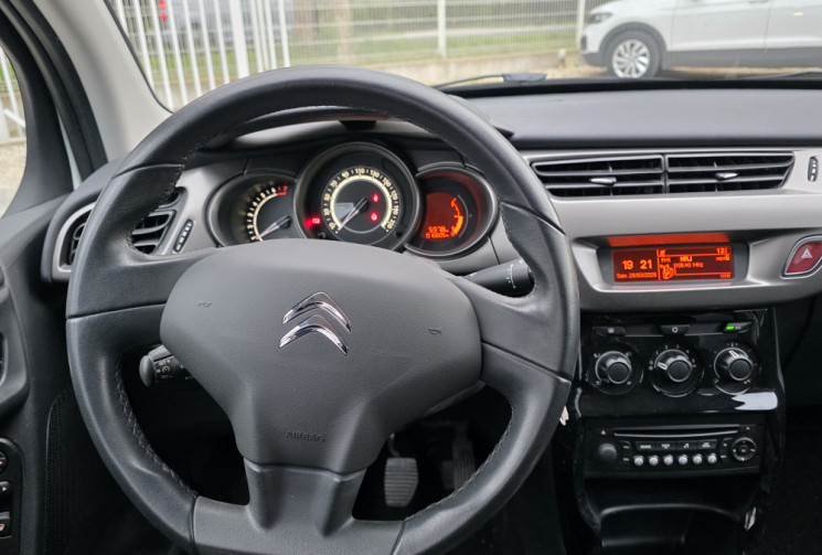 Citroën C3 VTI 82CV MUSIC BOX tres faible kilometrage