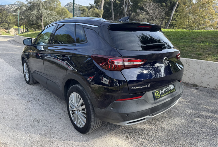 Opel Grandland X X 1.2 Turbo EAT6 S&S 130CH INNOVATION / DISTRIBUTION A JOUR / CARNET D'ENTRETIEN