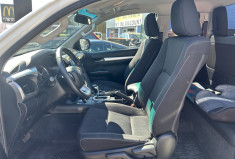 Toyota HILUX IV (3) X-TRA CABINE 4WD 2.8 204 Ch D-4D LEGENDE * TVA RECUPERABLE * 34.575€ HT * 1ER M