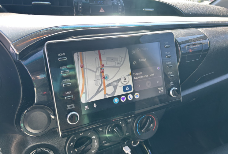 Toyota HILUX IV (3) X-TRA CABINE 4WD 2.8 204 Ch D-4D LEGENDE * TVA RECUPERABLE * 34.575€ HT * 1ER M