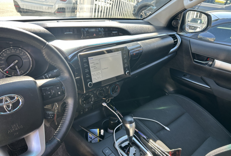 Toyota HILUX IV (3) X-TRA CABINE 4WD 2.8 204 Ch D-4D LEGENDE * TVA RECUPERABLE * 34.575€ HT * 1ER M