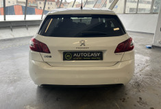 Peugeot 308  1.2 Puretech 130 Allure / Distribution faite / Entretien rigoureux