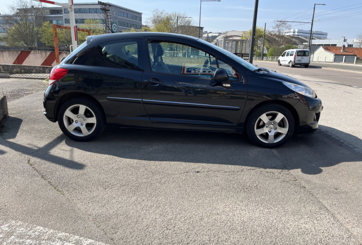 Peugeot 207 3 portes 1.6 VTi 120 cv