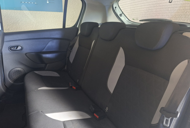 Dacia Sandero SANDERO 0.9 TCE 90 CH STEPWAY AMBIANCE