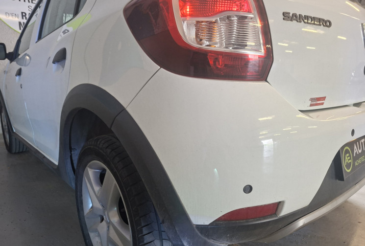 Dacia Sandero SANDERO 0.9 TCE 90 CH STEPWAY AMBIANCE