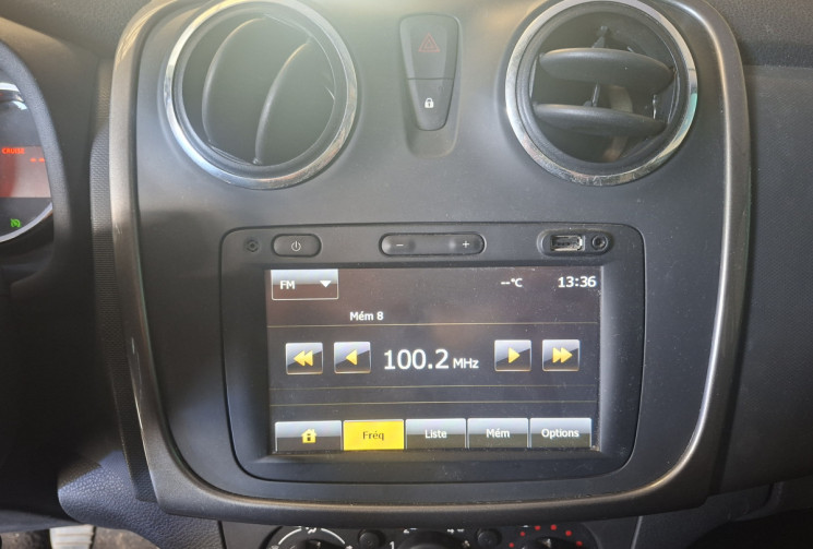 Dacia Sandero SANDERO 0.9 TCE 90 CH STEPWAY AMBIANCE