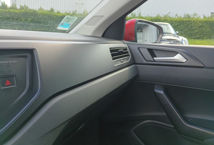 Volkswagen Polo VI (2) 1.0 TSi 80 LIFE *CARPLAY