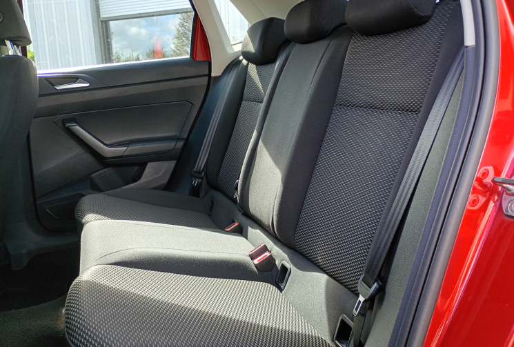 Volkswagen Polo VI (2) 1.0 TSi 80 LIFE *CARPLAY