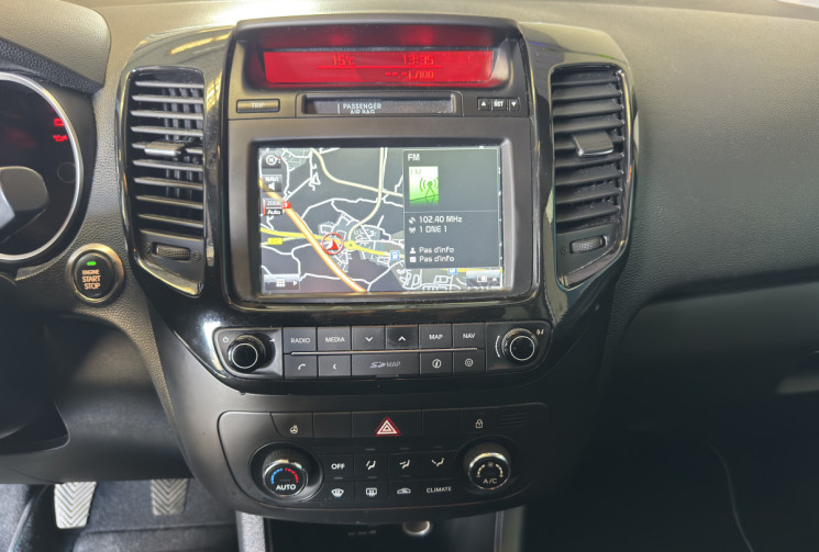Kia VENGA 1.6 115 CRDI 16V TURBO PREMIUM