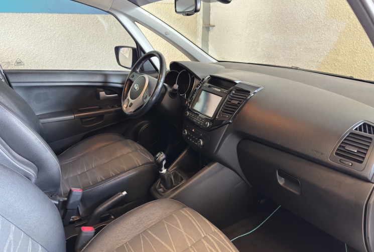 Kia VENGA 1.6 115 CRDI 16V TURBO PREMIUM