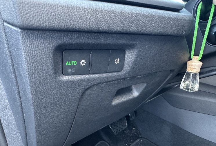 Skoda Octavia Combi 2.0 TDi DSG7 150 SELECTION