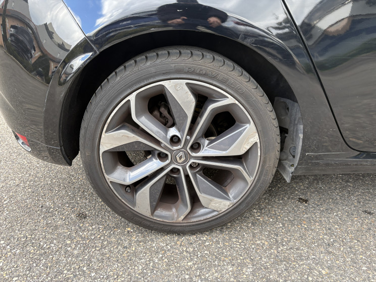 Renault Megane 1.3 TCe 140 ch Intens EDC  Pack Bose 