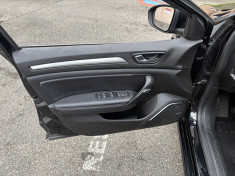 Renault Megane 1.3 TCe 140 ch Intens EDC  Pack Bose  Historique complet 