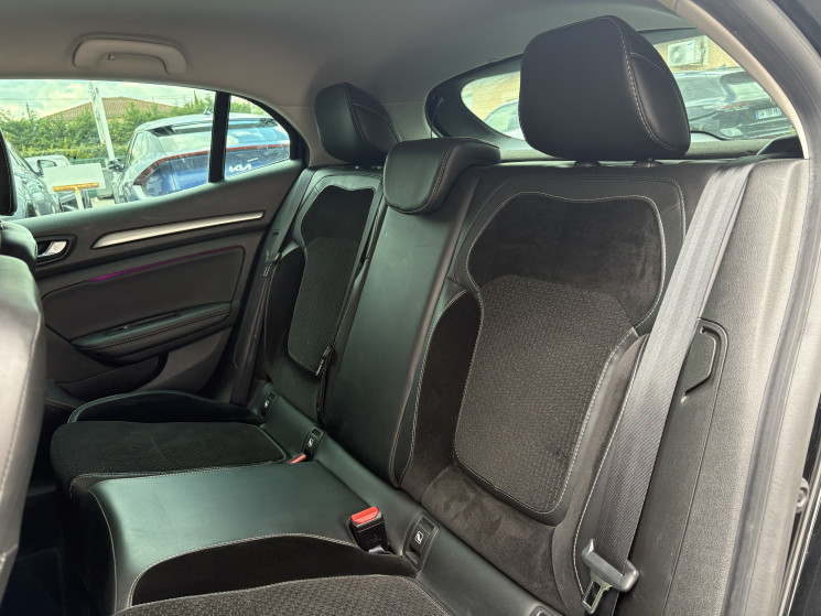 Renault Megane 1.3 TCe 140 ch Intens EDC  Pack Bose 