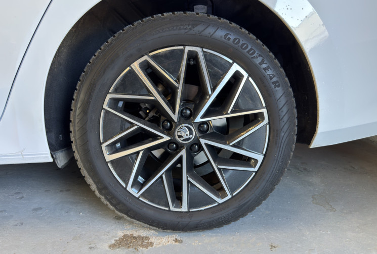 Skoda Octavia Combi Combi 1.5 TSi e-TEC 16V DSG7 150