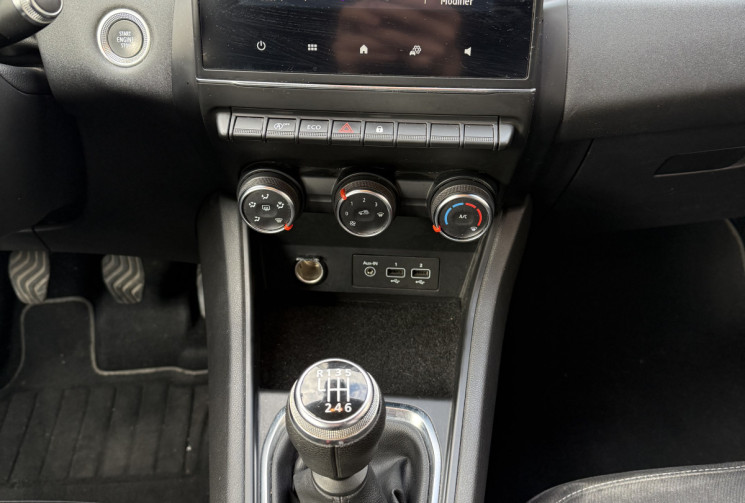 Renault Captur 1.5 BLUE DCI 95 ZEN