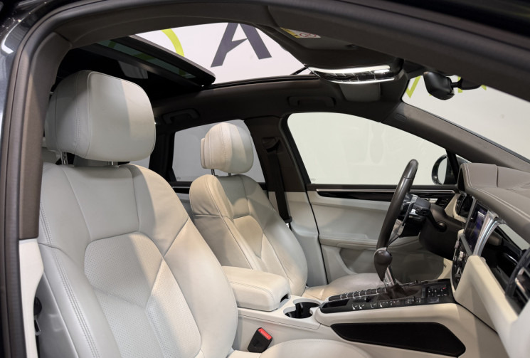 Porsche Macan S 3.0 V6 354ch PDK7 / Toit ouvrant / Carplay / Supension pneumatique / Attelage