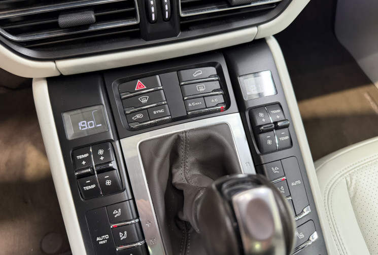 Porsche Macan S 3.0 V6 354ch PDK7 / Toit ouvrant / Carplay / Supension pneumatique / Attelage