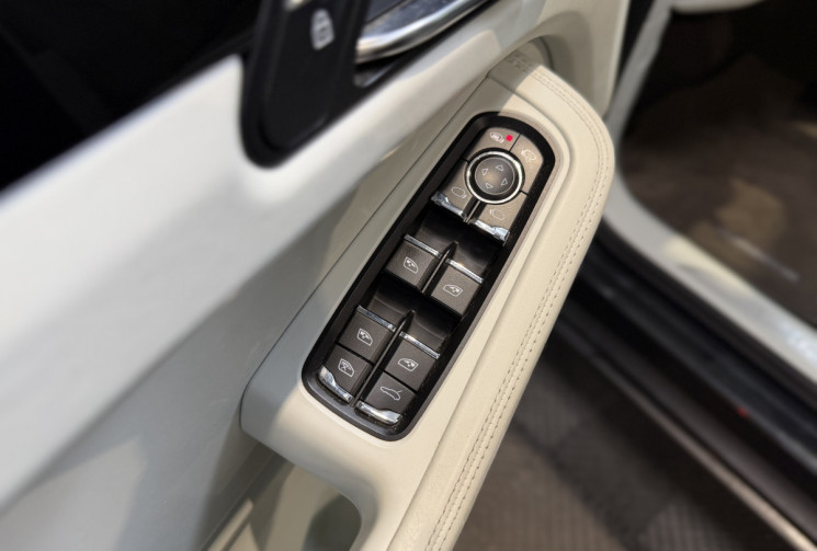 Porsche Macan S 3.0 V6 354ch PDK7 / Toit ouvrant / Carplay / Supensions pneumatique