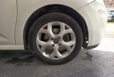 Citroën C3 1.6 VTI 120 CV FINITON EXCLUSIVE BOITE AUTO MOTEUR A CHAINE REVISION COMPLETE GARANTIE 6M