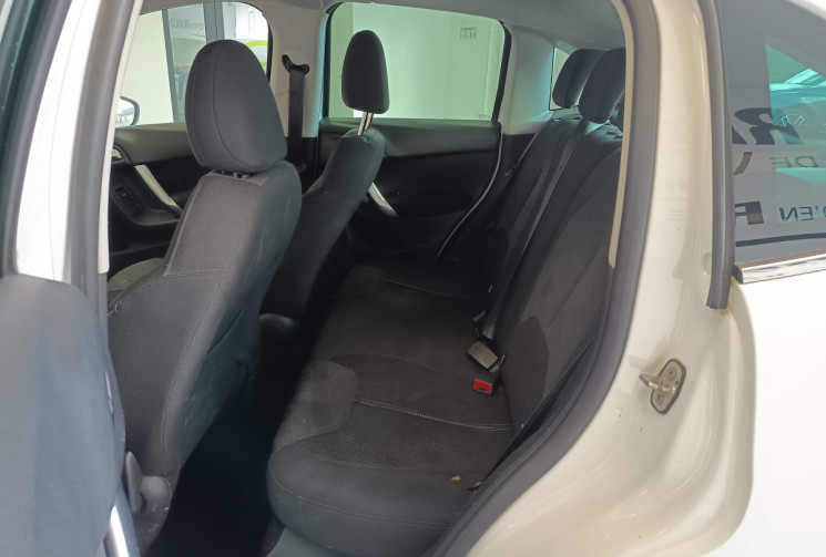 Citroën C3 1.6 VTI 120 CV FINITON EXCLUSIVE BOITE AUTO MOTEUR A CHAINE REVISION COMPLETE GARANTIE 6M