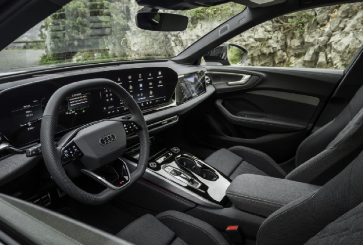 Audi A5 Avant TDI Hybride 204 ch S tronic 7 S line