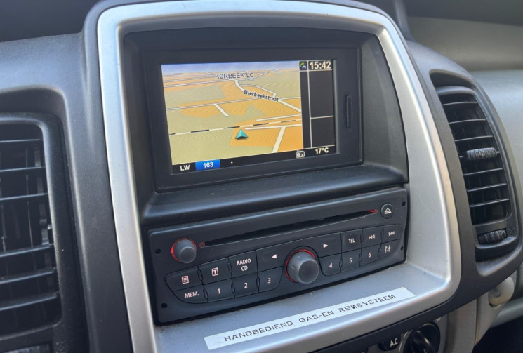 Opel VIVARO 2.0 CDTI 115CV 9 PL - TPMR - LIFT ELECTRIQUE RICON + SIEGE TRANSFERT PIVOTANT