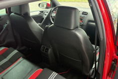 Volkswagen Golf 2.0 GTI ADIDAS