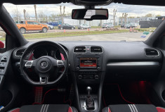Volkswagen Golf 2.0 GTI ADIDAS