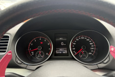 Volkswagen Golf 2.0 GTI ADIDAS