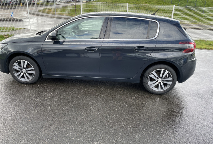 Peugeot 308 Ph 2  1.5 BlueHdi 130 CV ALLURE