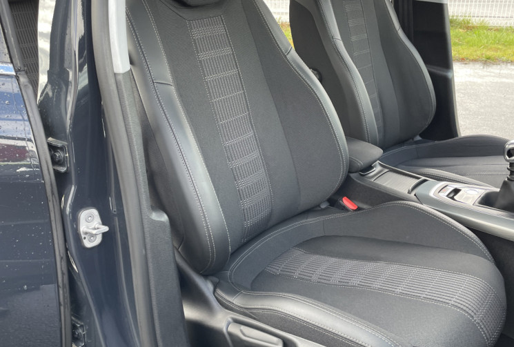 Peugeot 308 Ph 2  1.5 BlueHdi 130 CV ALLURE