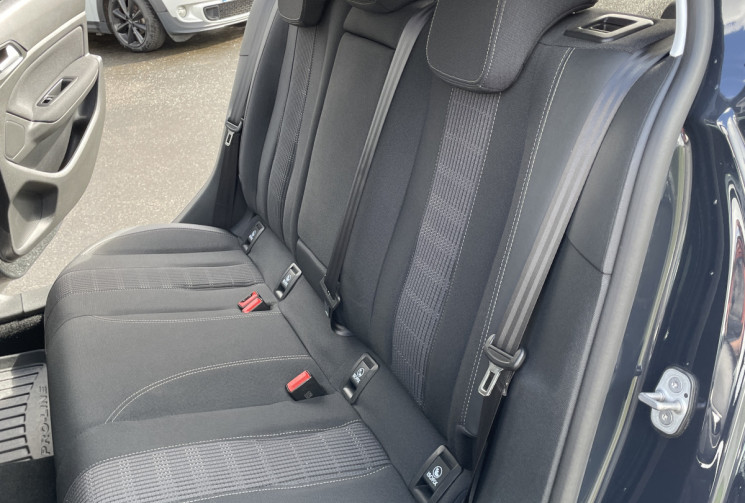 Peugeot 308 Ph 2  1.5 BlueHdi 130 CV ALLURE