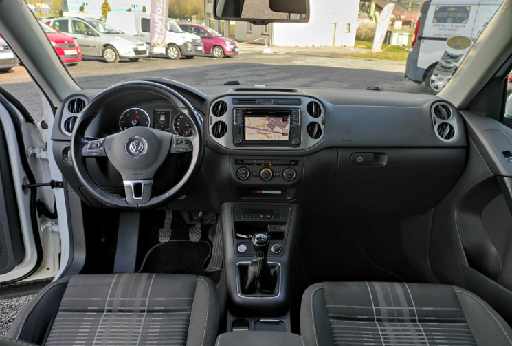 Volkswagen Tiguan 2.0 TDI 110 CH BLUEMOTION SPORTLINE