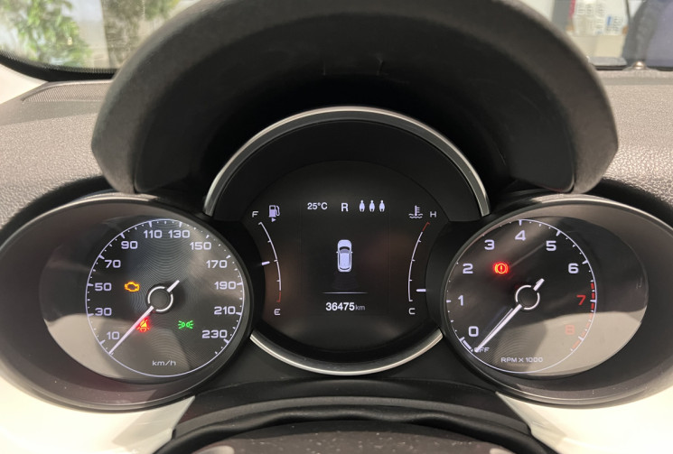 FIAT 500X 1.3 TURBO 150 CH CROSS / PREMIERE MAIN / MOTEUR A CHAINE 