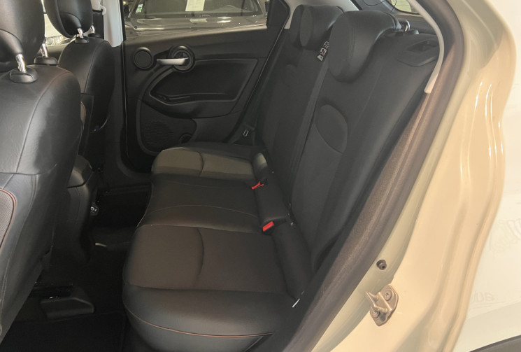 FIAT 500X 1.3 TURBO 150 CH CROSS / PREMIERE MAIN / MOTEUR A CHAINE 