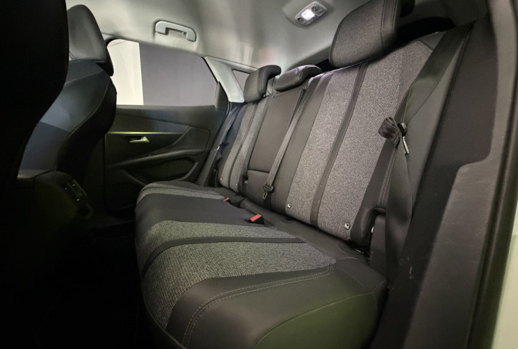 Peugeot 3008 1.6 HDI 120 cv ALLURE