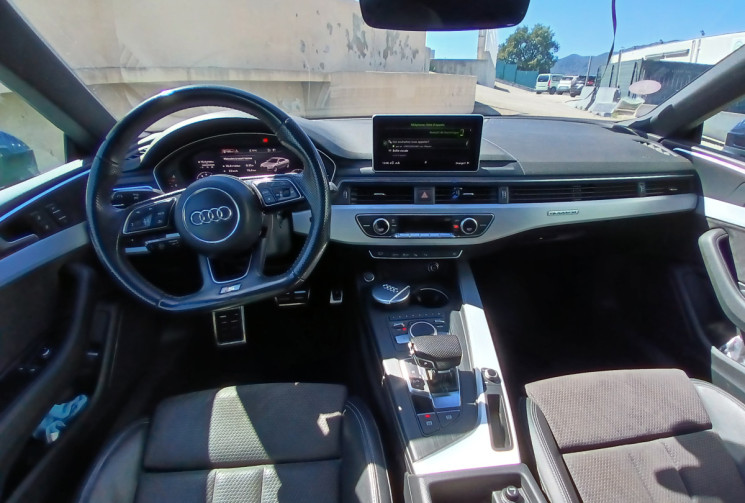 Audi A5 II Coupé Quattro 2.0 TFSi 16V S-Tronic 252 S LINE