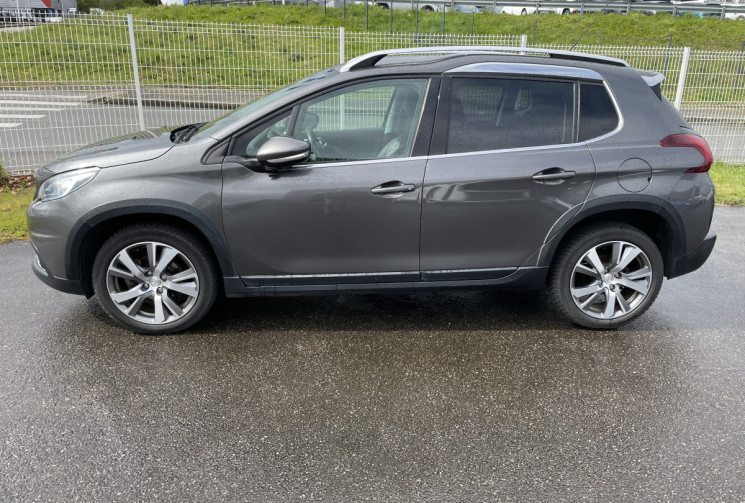 Peugeot 2008 1.5 BlueHDi 120 CV  ALLURE