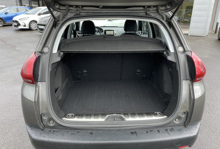 Peugeot 2008 1.5 BlueHDi 120 CV  ALLURE