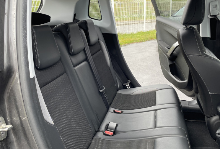 Peugeot 2008 1.5 BlueHDi 120 CV  ALLURE