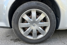 Renault MODUS 1.6 i 110 ch Boite Auto Night&Day / 86500 km / Attelage / Dossier d'entretien complet