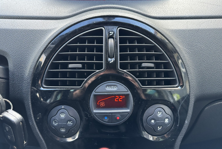 Renault MODUS 1.6 i 110 ch Boite Auto Night&Day / 86500 km / Attelage / Dossier d'entretien complet