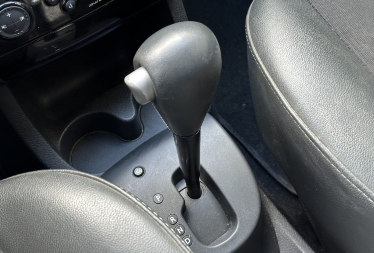 Renault MODUS 1.6 i 110 ch Boite Auto Night&Day / 86500 km / Attelage / Dossier d'entretien complet