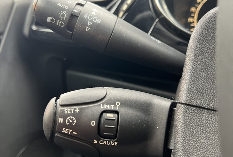 DS DS 3 PureTech 110ch So Chic S&S/ Courroie de distribution OK