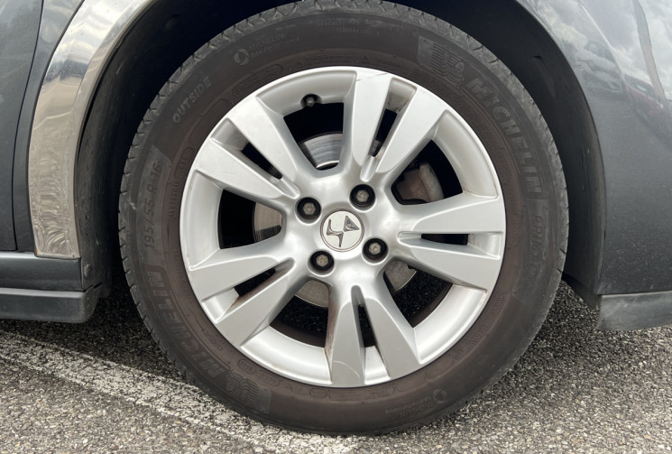 DS DS 3 PureTech 110ch So Chic S&S/ Courroie de distribution OK