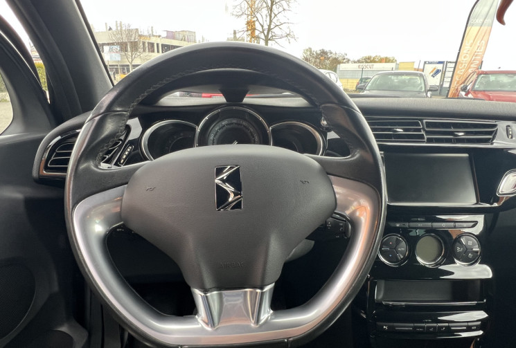 DS DS 3 PureTech 110ch So Chic S&S/ Courroie de distribution OK